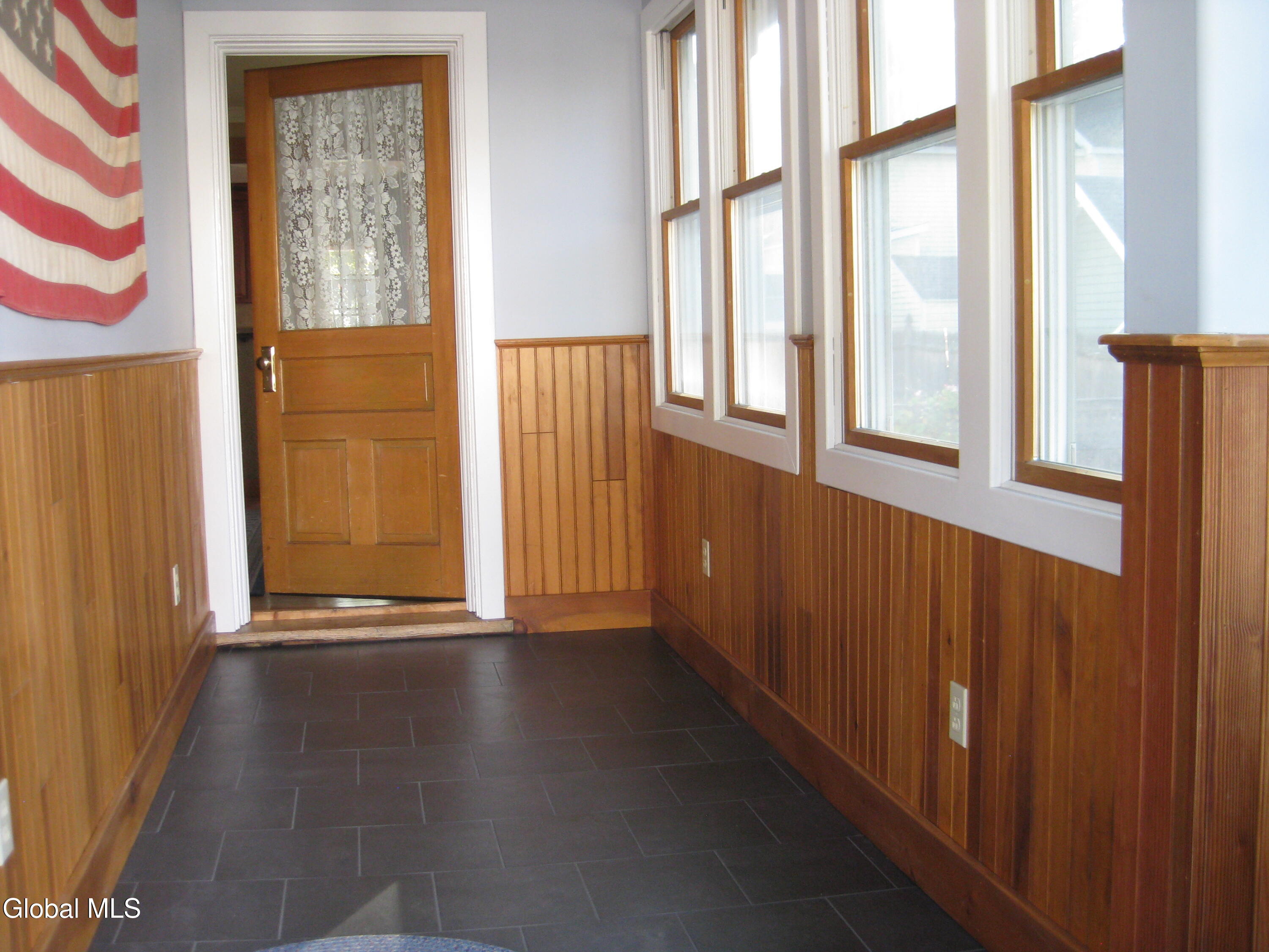 18 Madison Street Saratoga Springs NY 12866