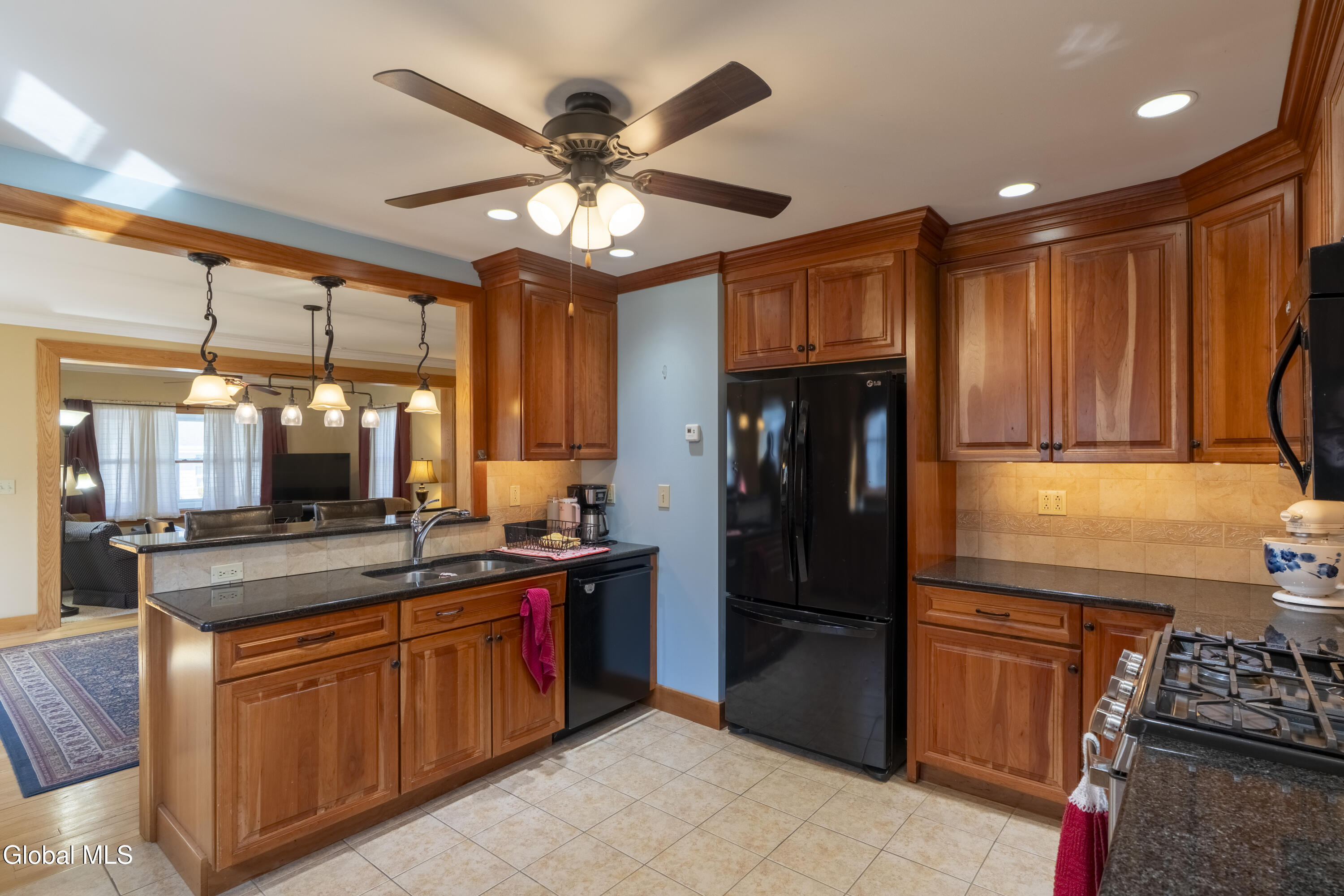 18 Madison Street Saratoga Springs NY 12866