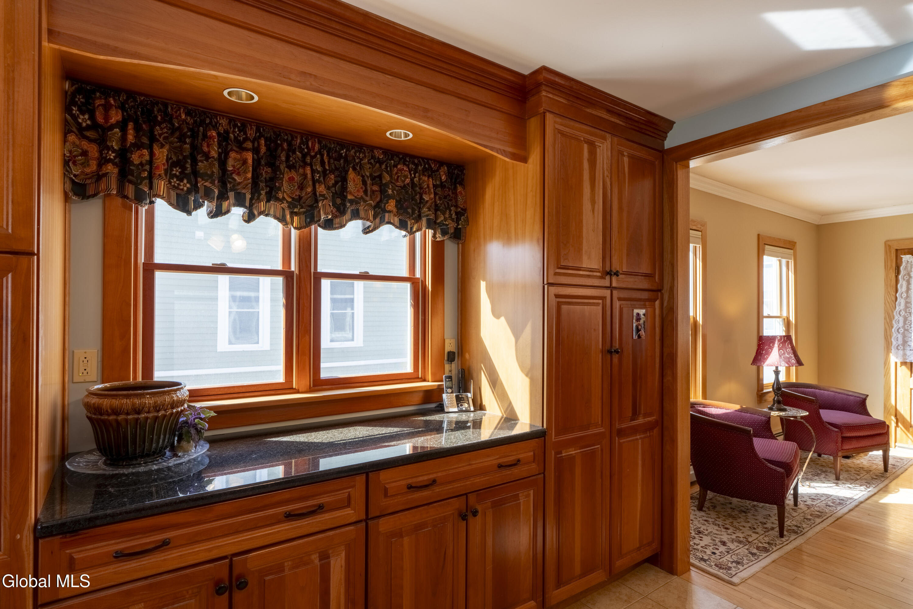 18 Madison Street Saratoga Springs NY 12866