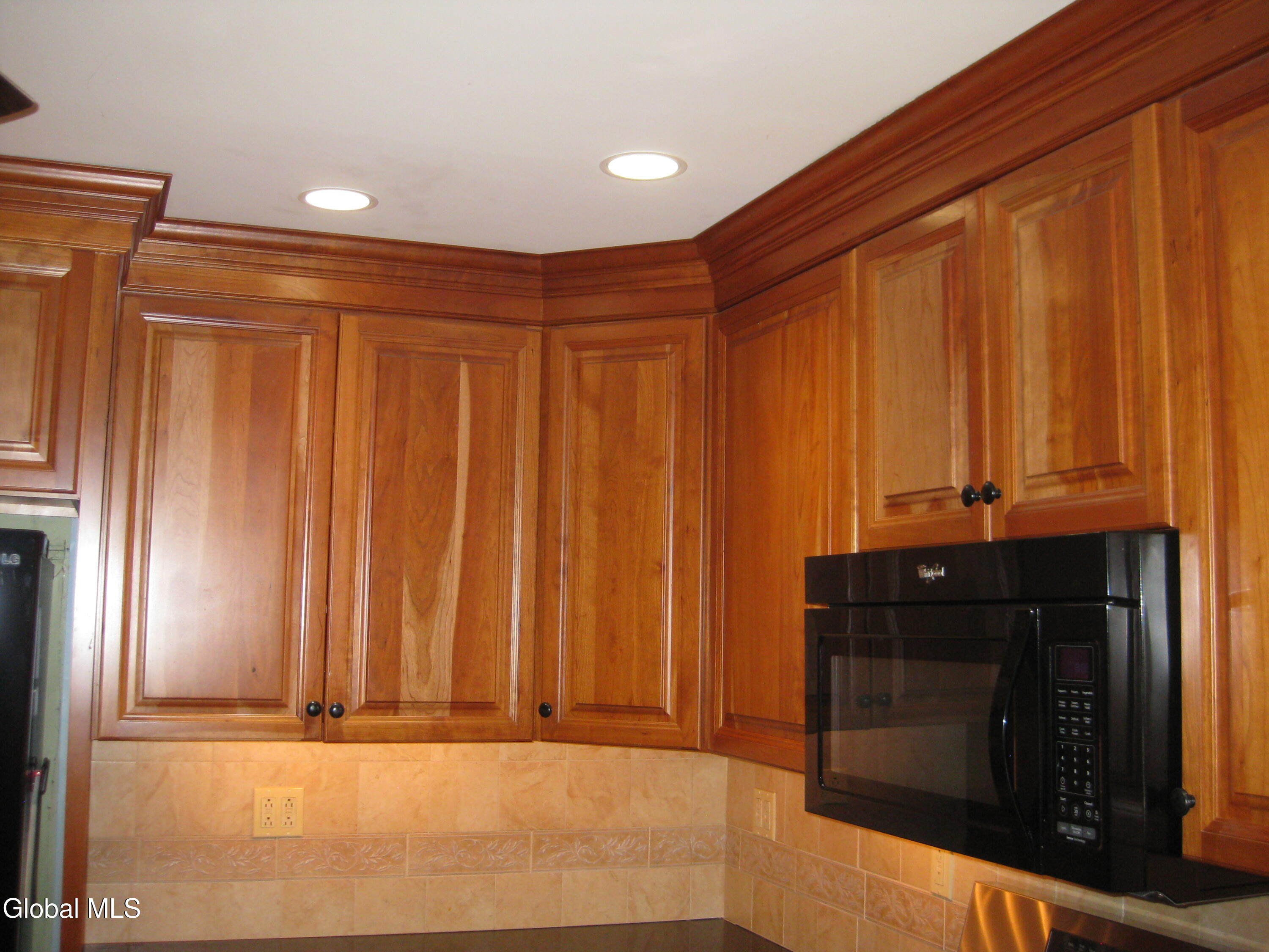 18 Madison Street Saratoga Springs NY 12866