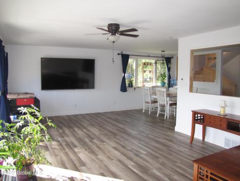 44 Abbey Road Berne NY 12023
