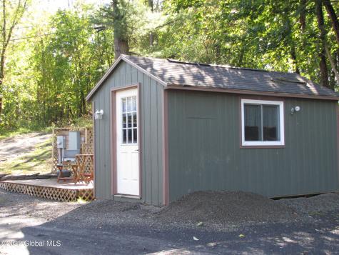 44 Abbey Road Berne NY 12023