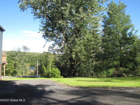 44 Abbey Road Berne NY 12023