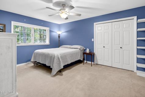 34 W Skyview Drive Cohoes NY 12047
