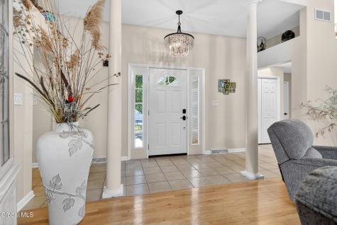 34 W Skyview Drive Cohoes NY 12047
