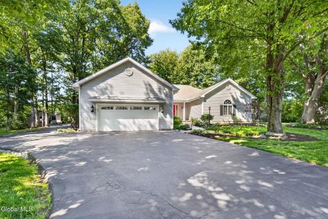 34 W Skyview Drive Cohoes NY 12047