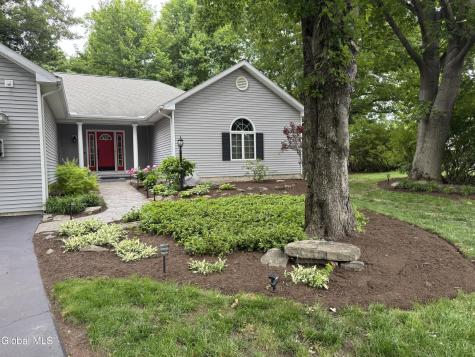 34 W Skyview Drive Cohoes NY 12047