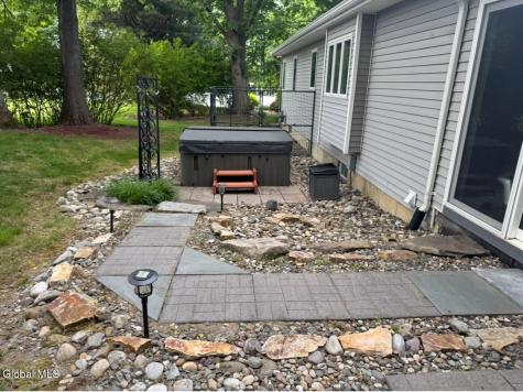 34 W Skyview Drive Cohoes NY 12047