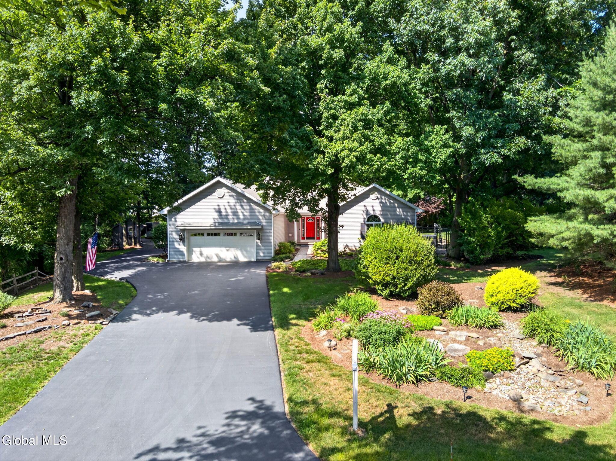 34 W Skyview Drive Cohoes NY 12047