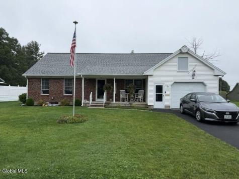28 Fay Street Gloversville NY 12078