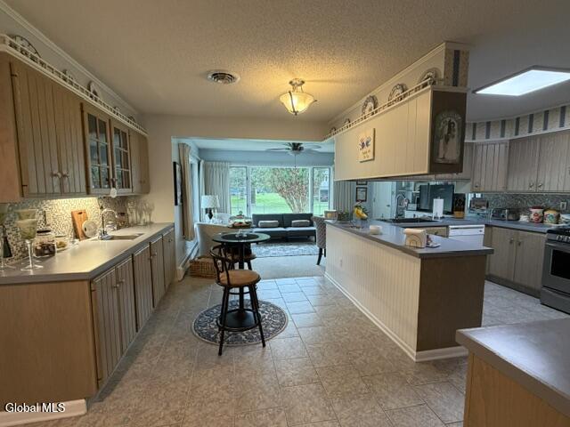 28 Fay Street Gloversville NY 12078