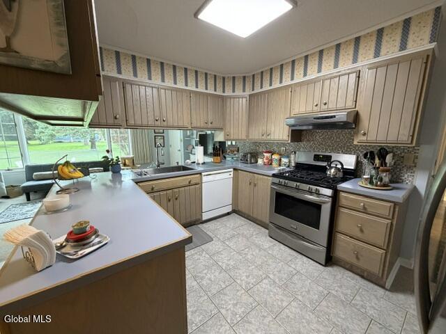 28 Fay Street Gloversville NY 12078