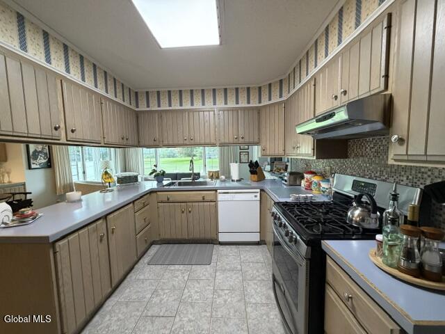 28 Fay Street Gloversville NY 12078