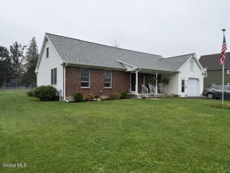 28 Fay Street Gloversville NY 12078