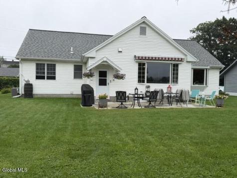 28 Fay Street Gloversville NY 12078
