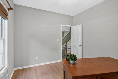34 Castle Pines Clifton Park NY 12065