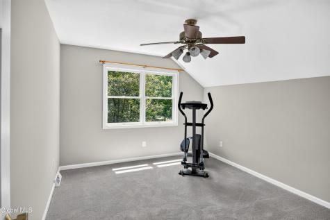 34 Castle Pines Clifton Park NY 12065