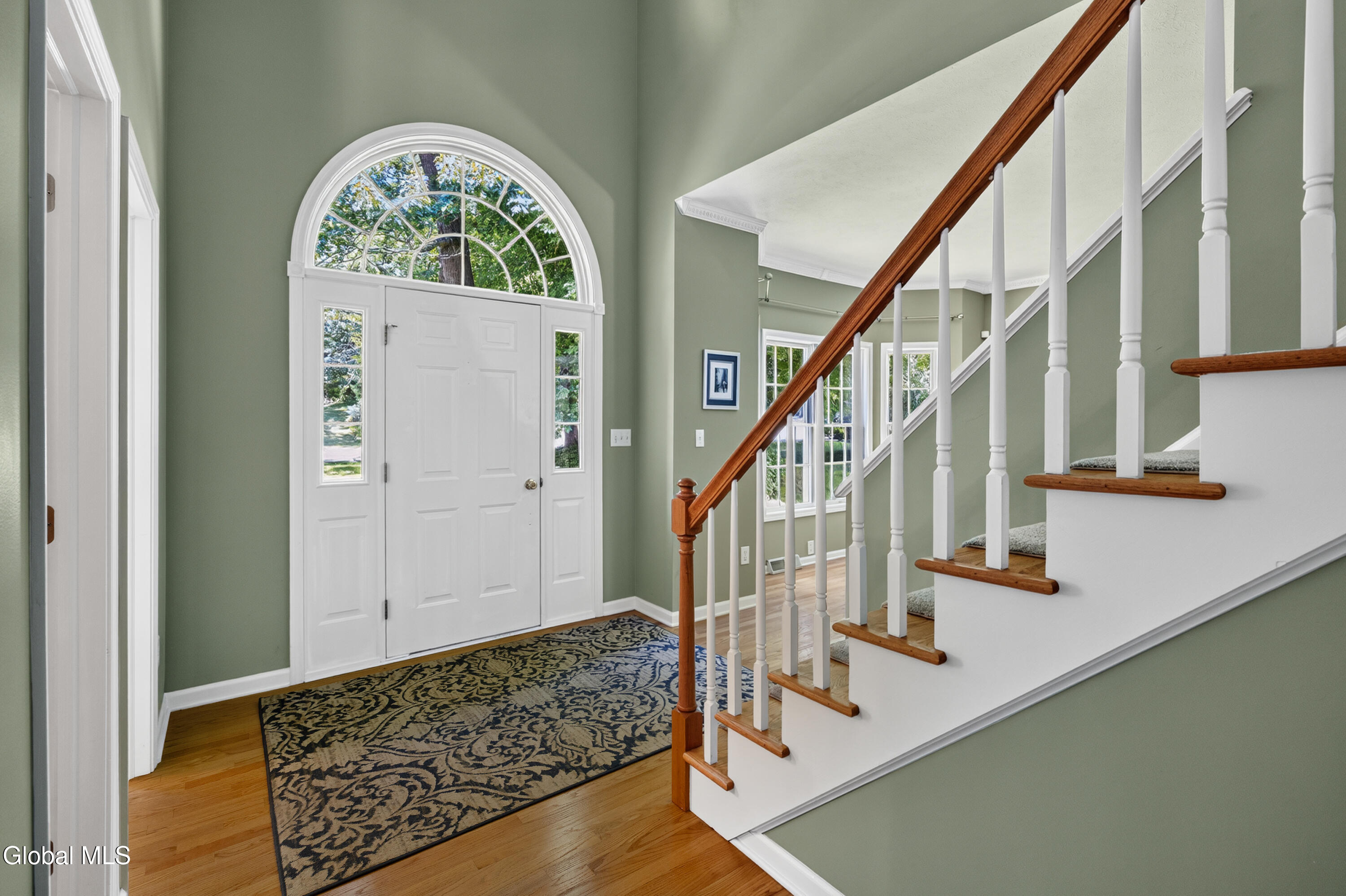 34 Castle Pines Clifton Park NY 12065