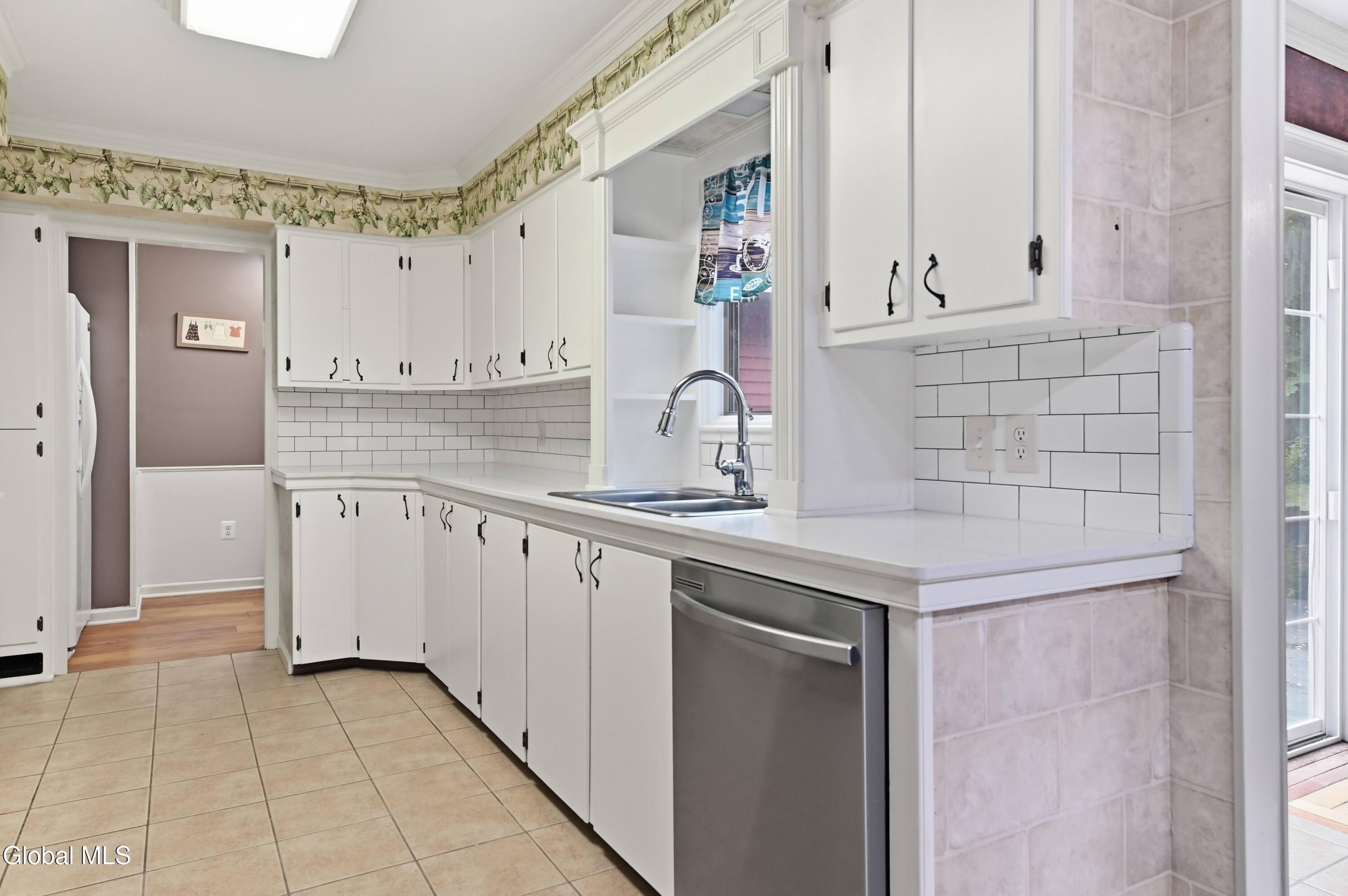 3400-3402 E Lydius Street Schenectady NY 12303