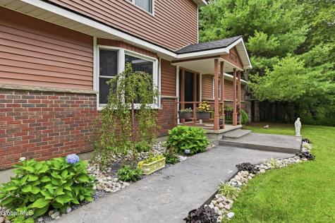 3400-3402 E Lydius Street Schenectady NY 12303