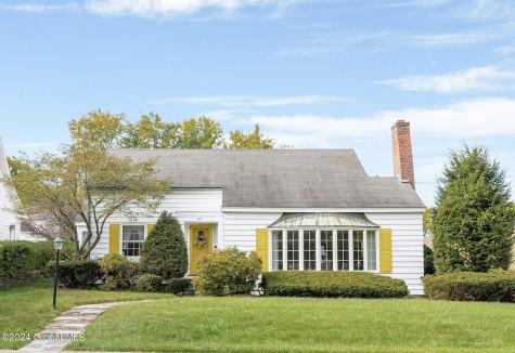 50 Greenway S Albany NY 12208