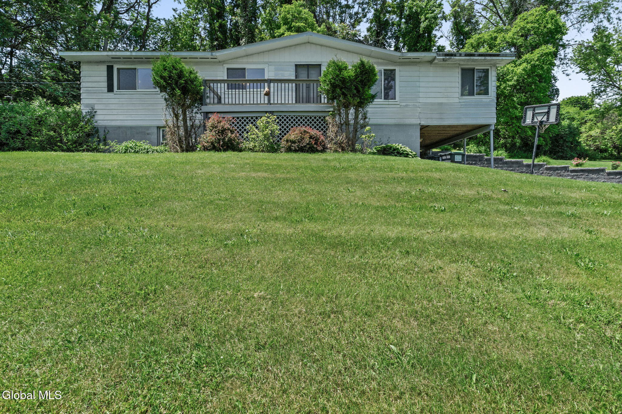 7 Nodine Mountain Road West Coxsackie NY 12192