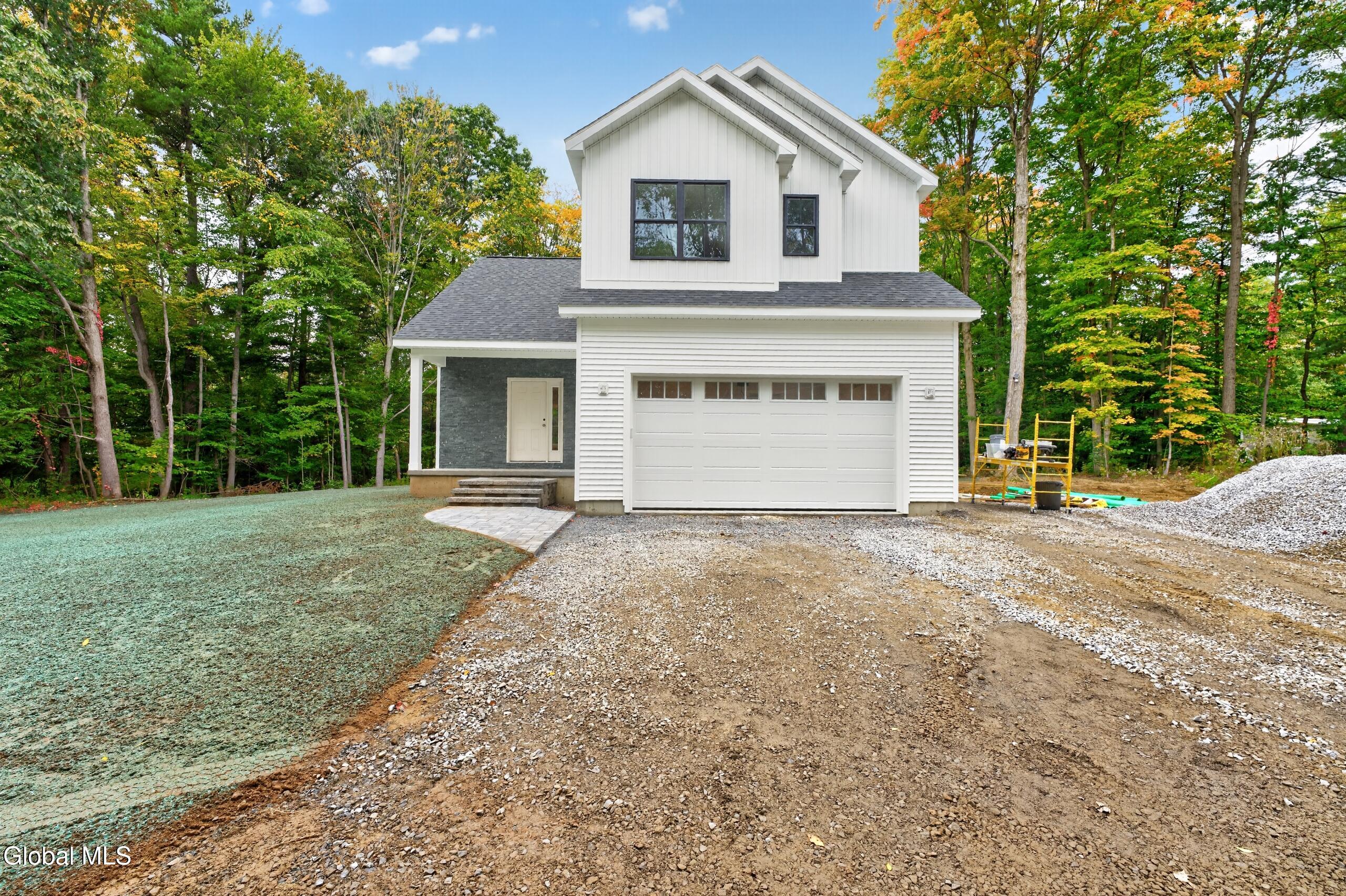 1 Hollins Lane Burnt Hills NY 12027