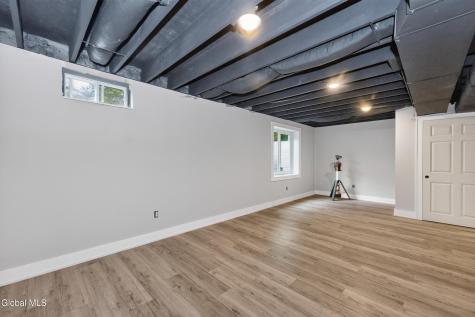 1 Hollins Lane Burnt Hills NY 12027