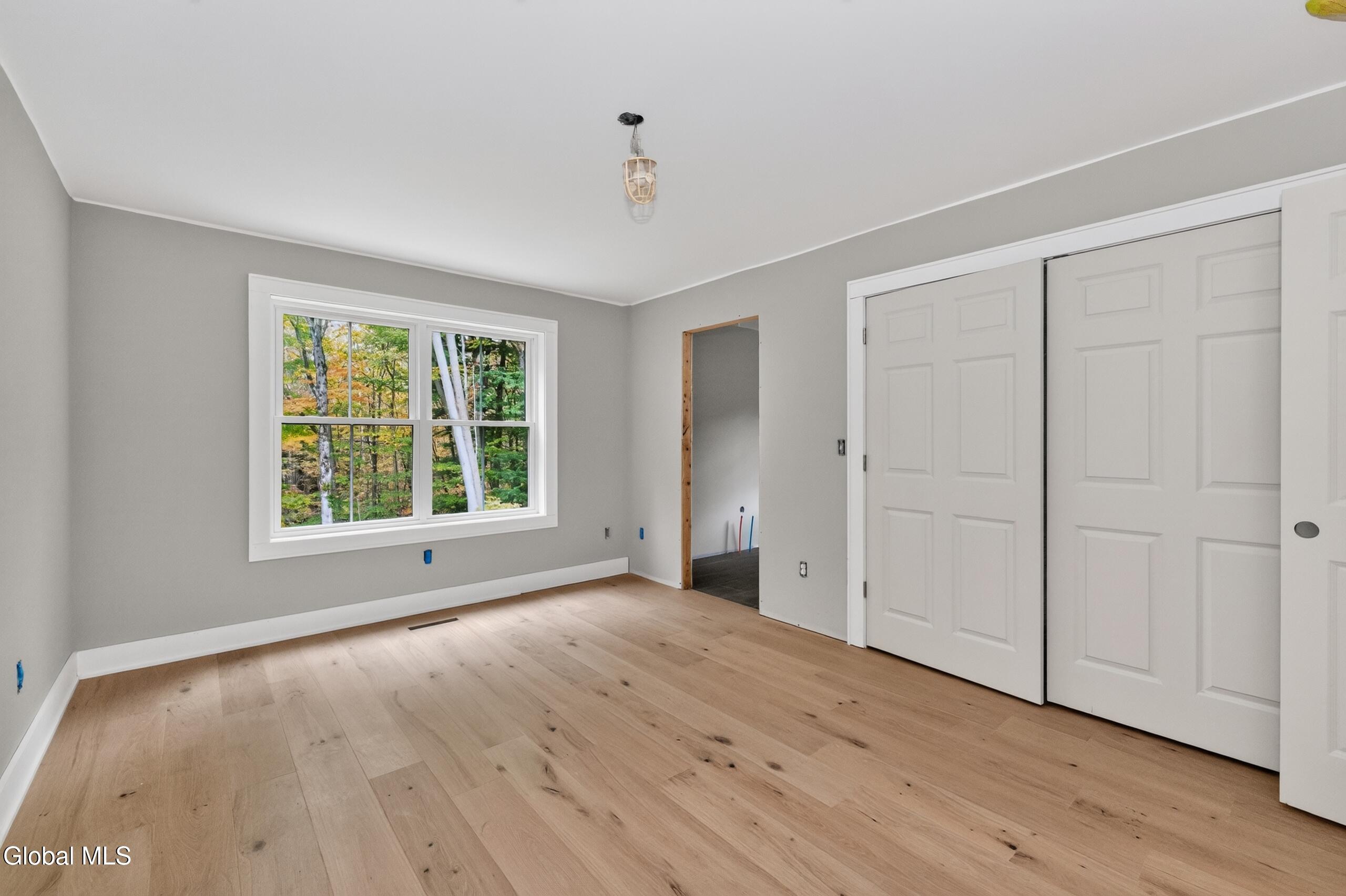 1 Hollins Lane Burnt Hills NY 12027