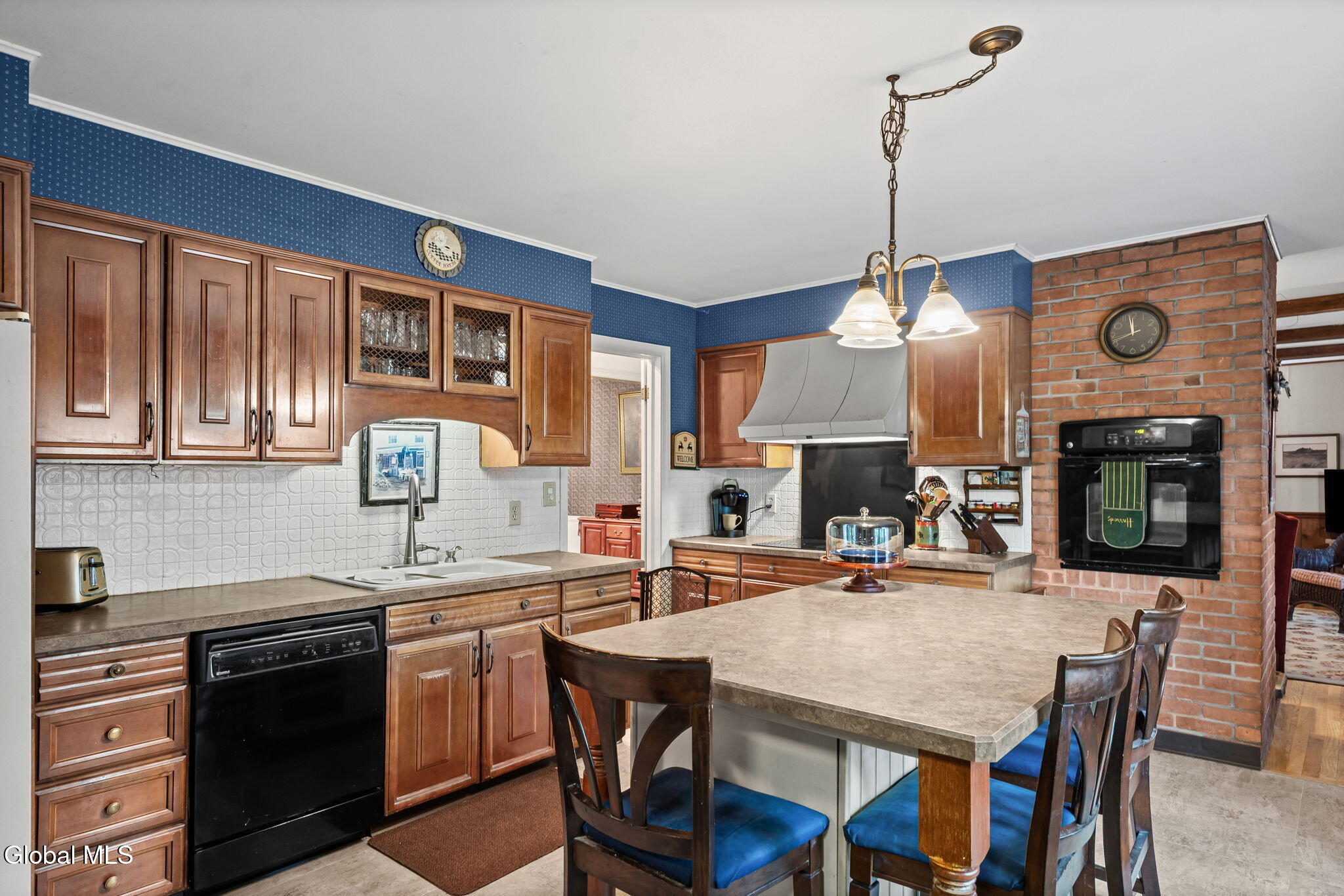 1935 Heritage Road Schenectady NY 12309