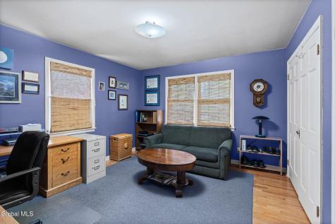 1935 Heritage Road Schenectady NY 12309