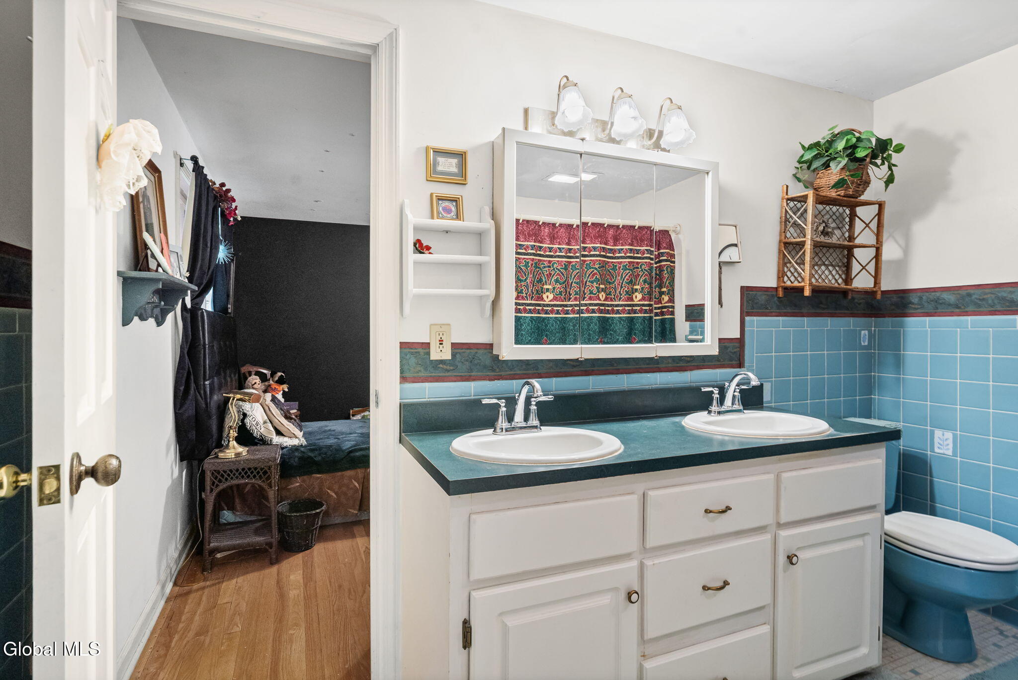 1935 Heritage Road Schenectady NY 12309