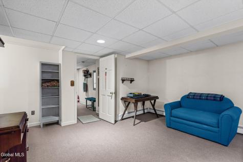 1935 Heritage Road Schenectady NY 12309