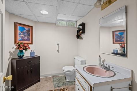 1935 Heritage Road Schenectady NY 12309