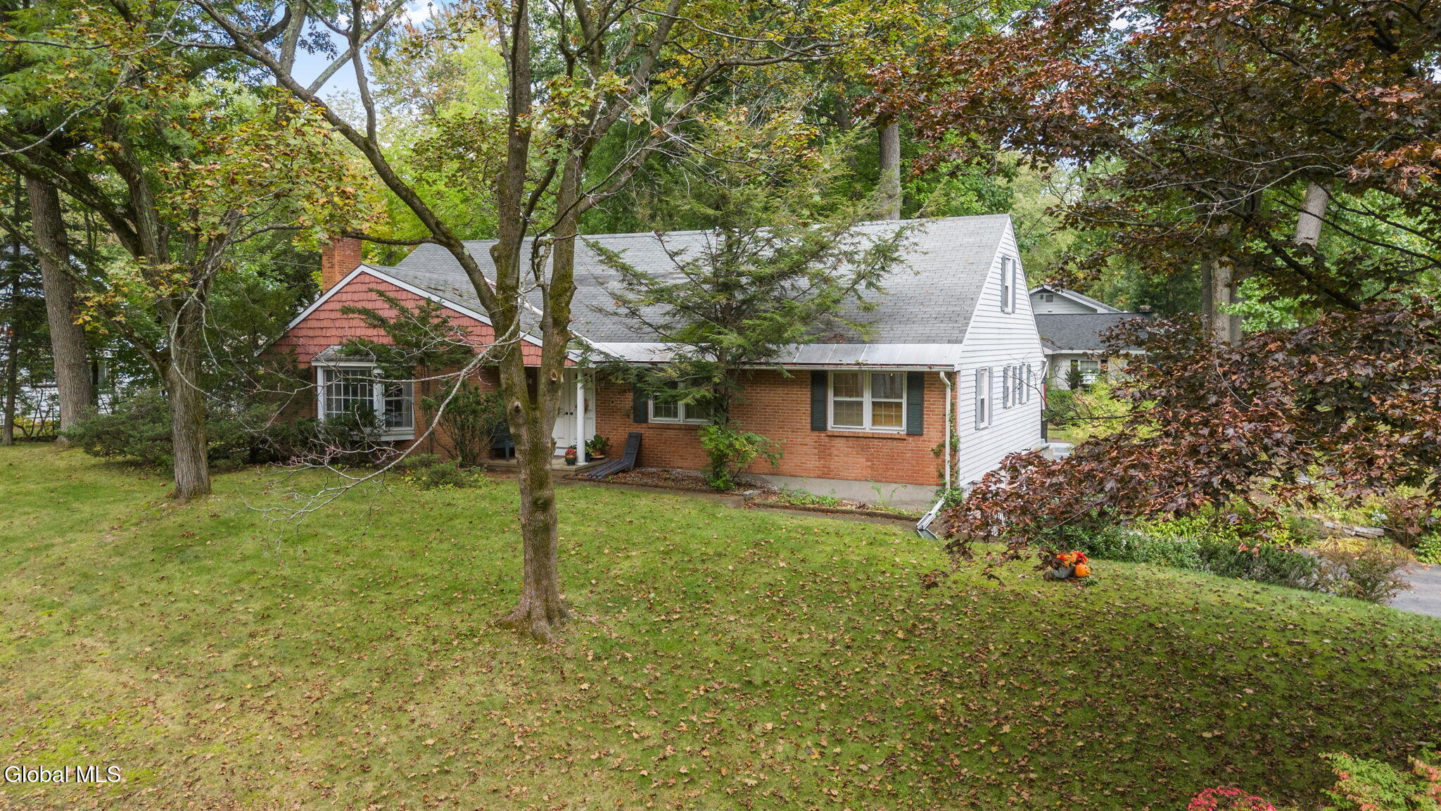 1935 Heritage Road Schenectady NY 12309