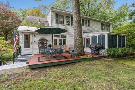 1935 Heritage Road Schenectady NY 12309