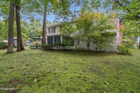 1935 Heritage Road Schenectady NY 12309
