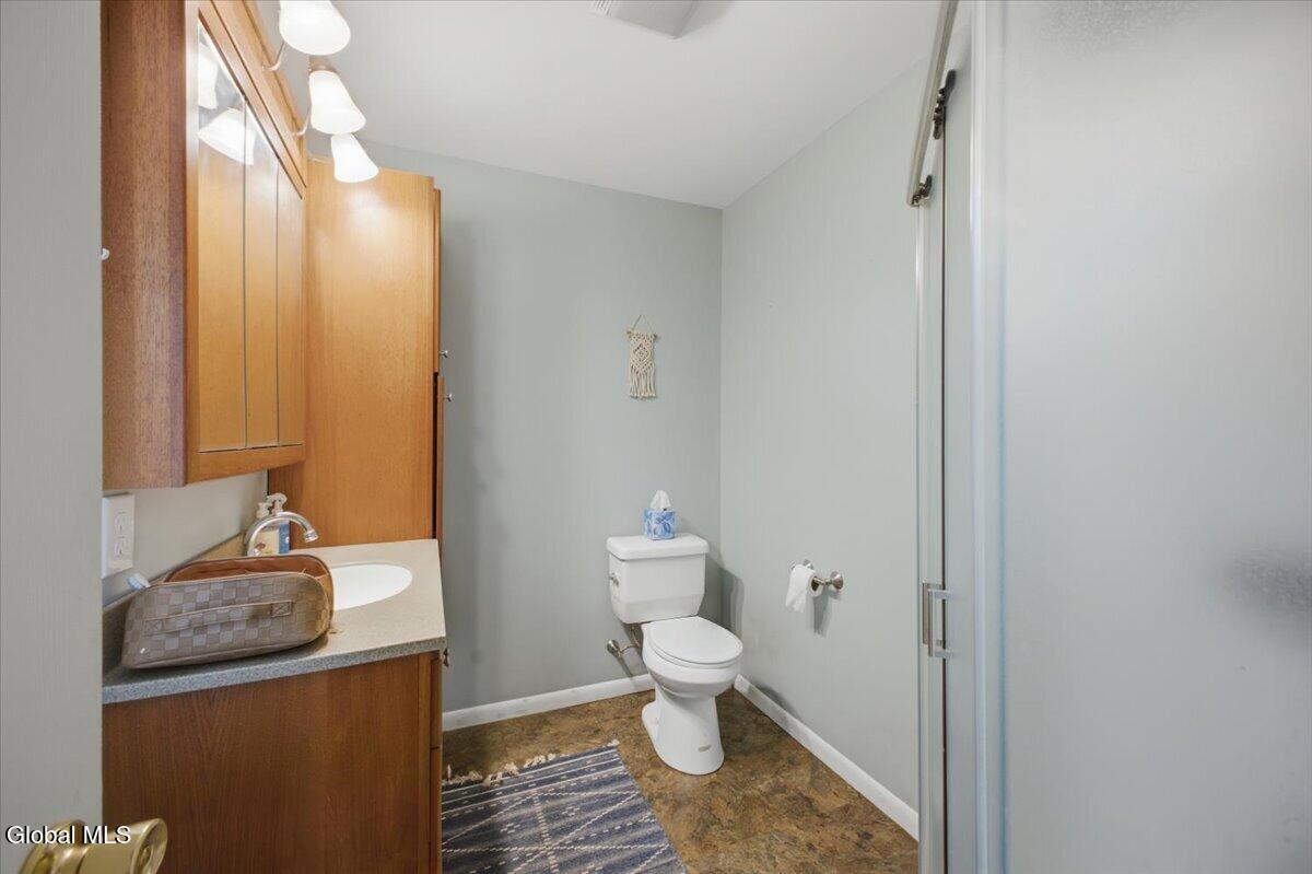 85 Southbury Road Clifton Park NY 12065