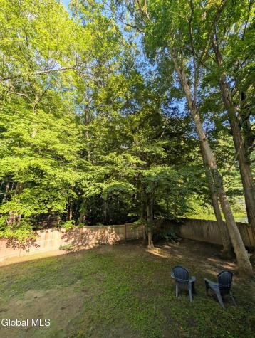 85 Southbury Road Clifton Park NY 12065