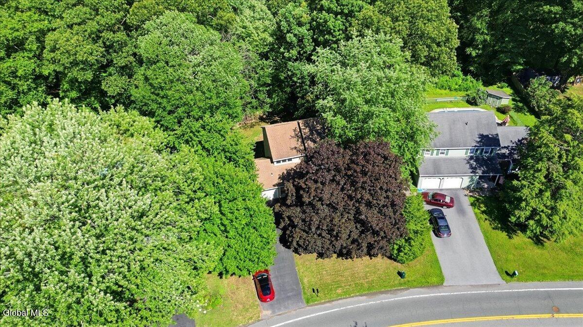 85 Southbury Road Clifton Park NY 12065