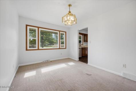 1 Starboard Court Waterford NY 12188