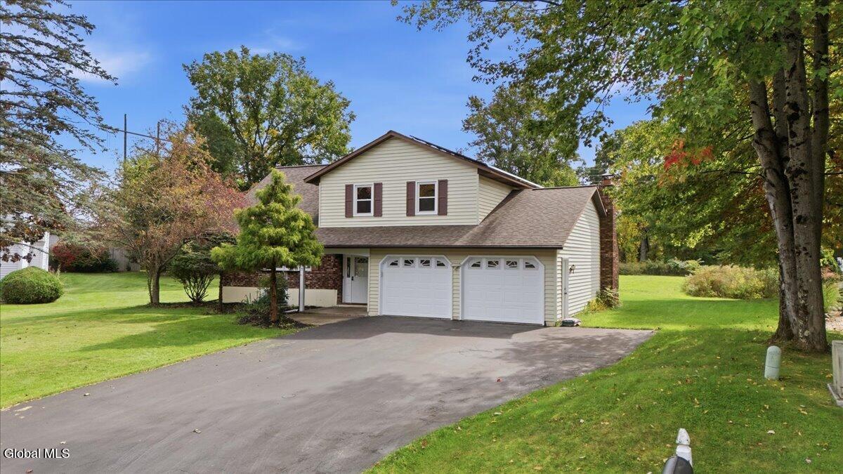 1 Starboard Court Waterford NY 12188