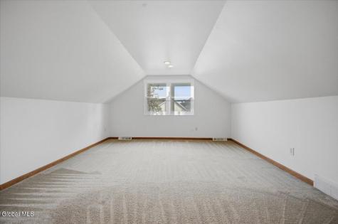1 Starboard Court Waterford NY 12188