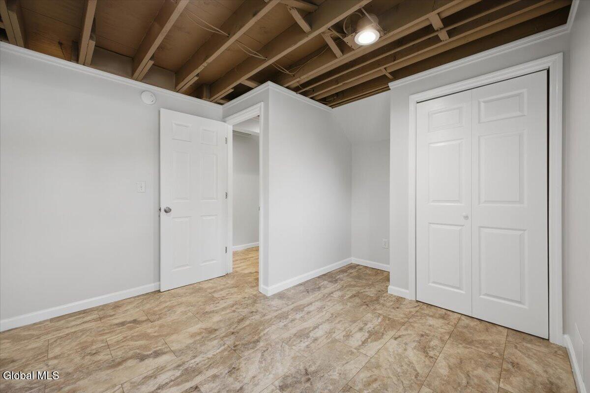 1 Starboard Court Waterford NY 12188