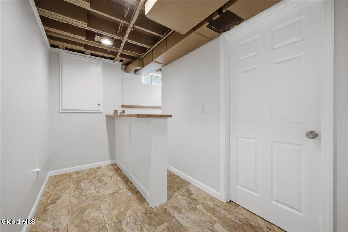 1 Starboard Court Waterford NY 12188
