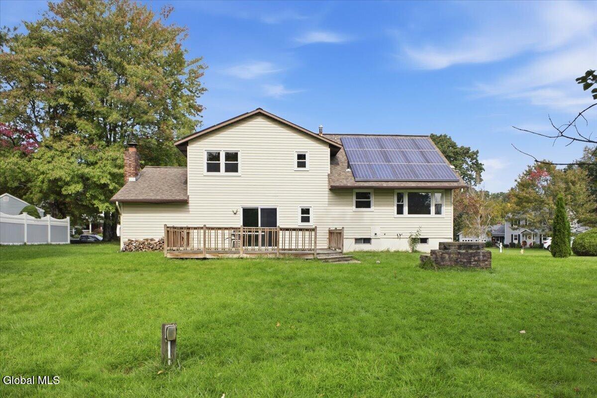 1 Starboard Court Waterford NY 12188