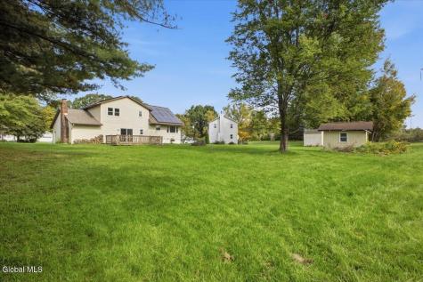 1 Starboard Court Waterford NY 12188