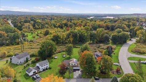 1 Starboard Court Waterford NY 12188