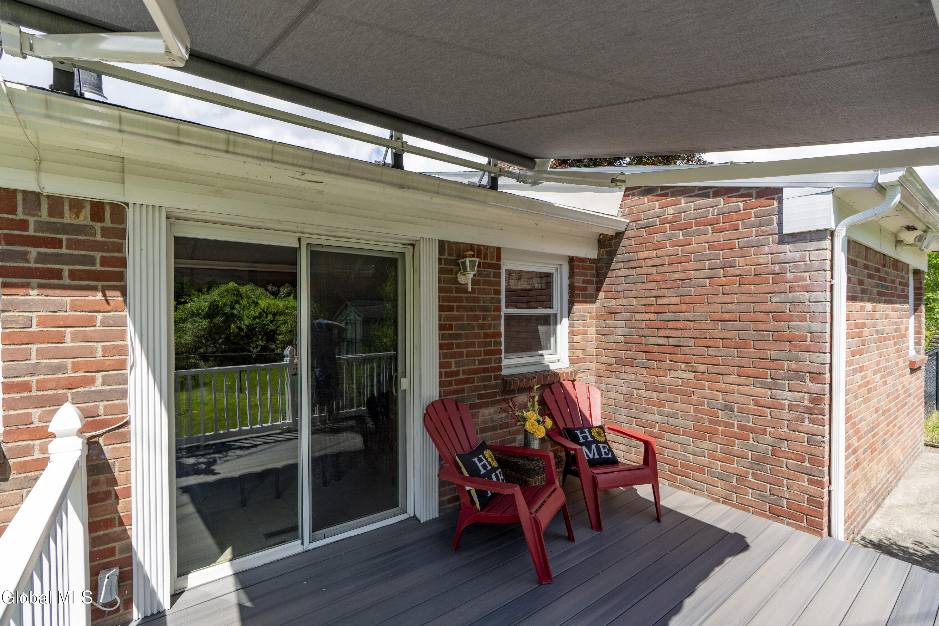 2368 Pine Avenue Schenectady NY 12304