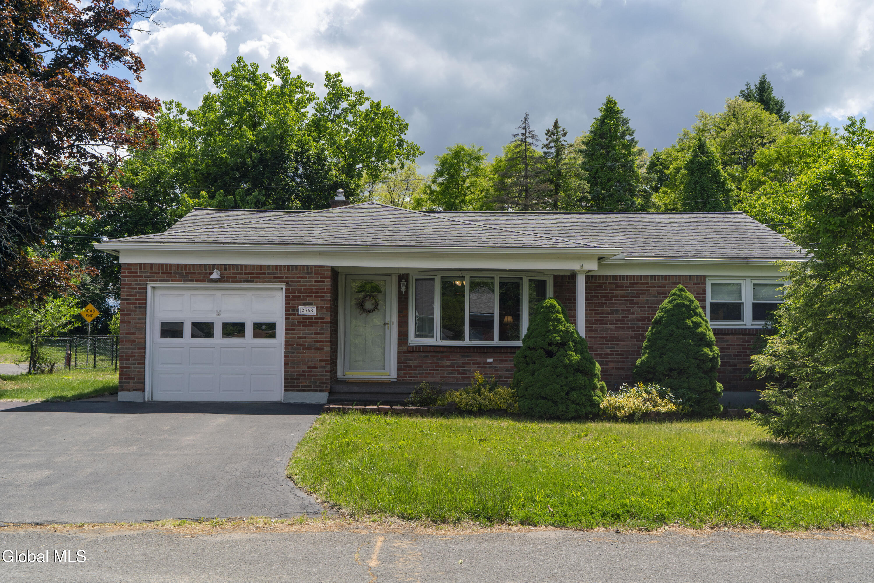2368 Pine Avenue Schenectady NY 12304